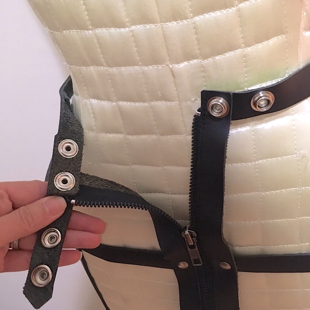 100% Leather harness bondage cage pencil skirt belt XS - Picture 4 of 9